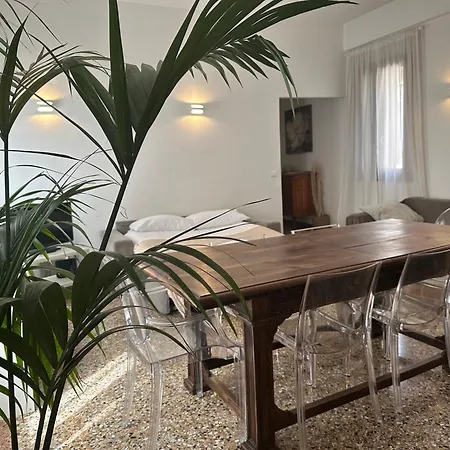 Ca' D'Oro Suite-2